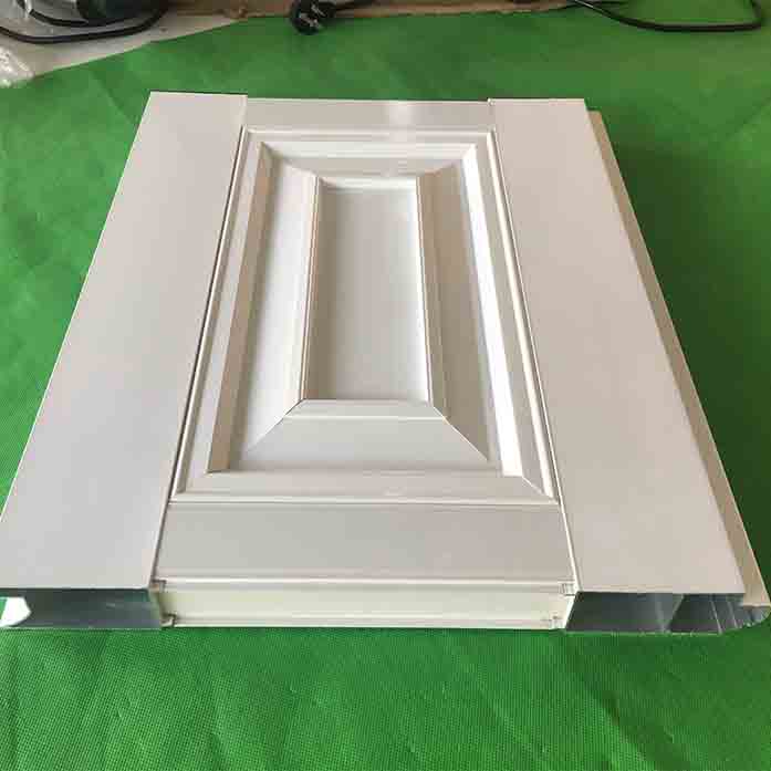 Fashion Electrical Aluminum sectional Garage Door / Sleek and Secure Remote Control Aluminum sectional Garage Door  for Every Home